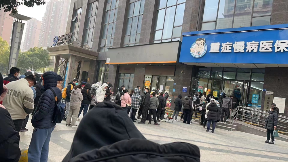 湘潭最新求一个套医保卡的黄牛南京方法分析(最方便真实的湘潭南京医保卡兑现中介方法)